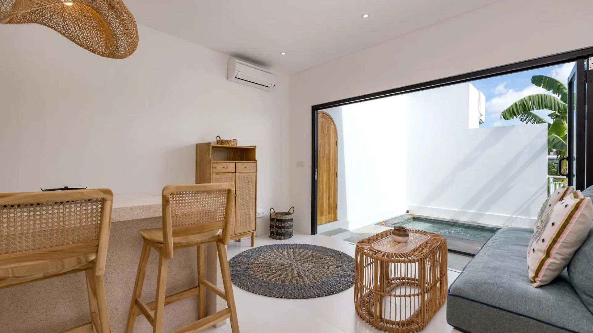 Villa Lyalya & Theo Seminyak Indonesia